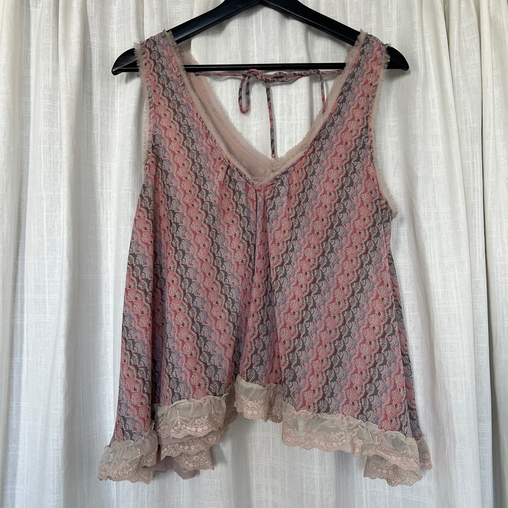 Free People Womens Flutter Fly Top Size M Sleeveless Lace Trim Hem Boho